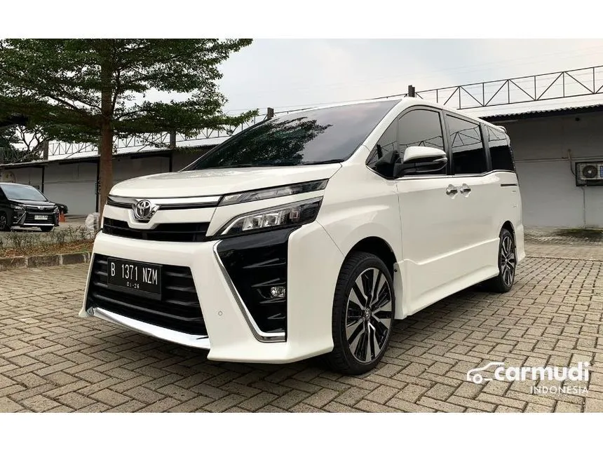 2020 Toyota Voxy Wagon