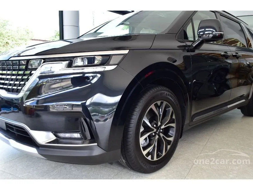 2024 Kia Carnival EX Wagon