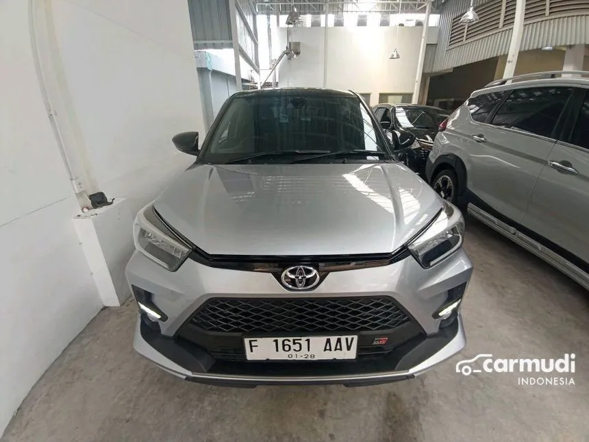 Jual Mobil Toyota Raize 2022 GR Sport TSS 1.0 di Jawa Barat Automatic Wagon Silver Rp 228.000.000