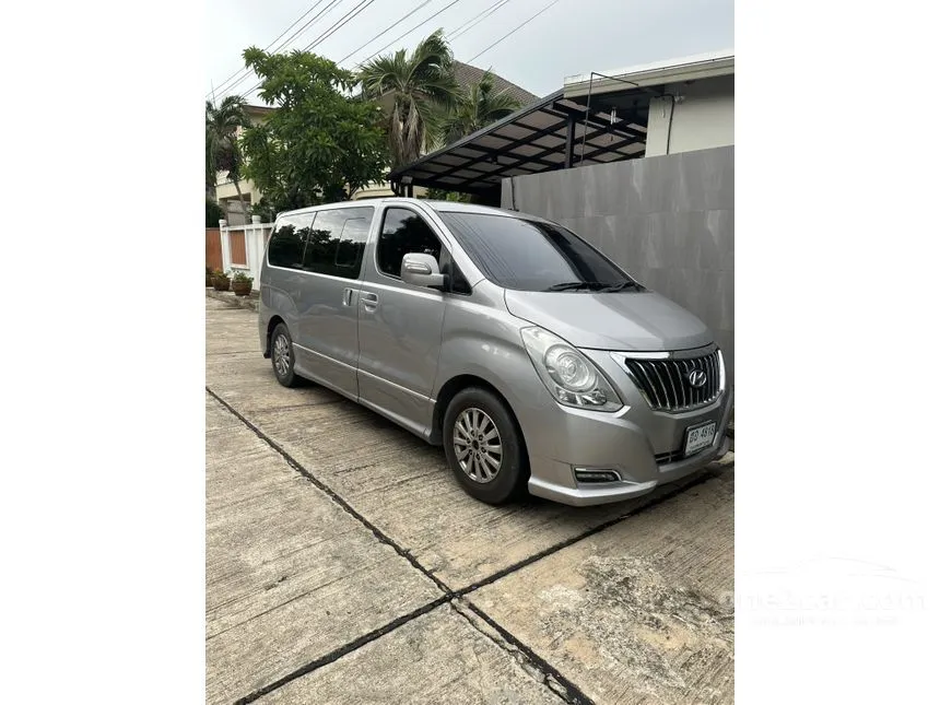 2018 Hyundai H-1 Elite Van