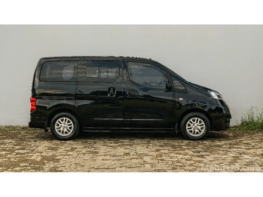 2014 Nissan Evalia SV MPV