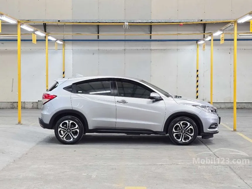 2021 Honda HR-V E SUV