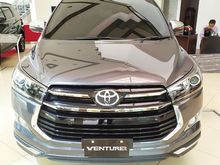 2020 Toyota Innova Venturer 2,4 Base Spec Wagon