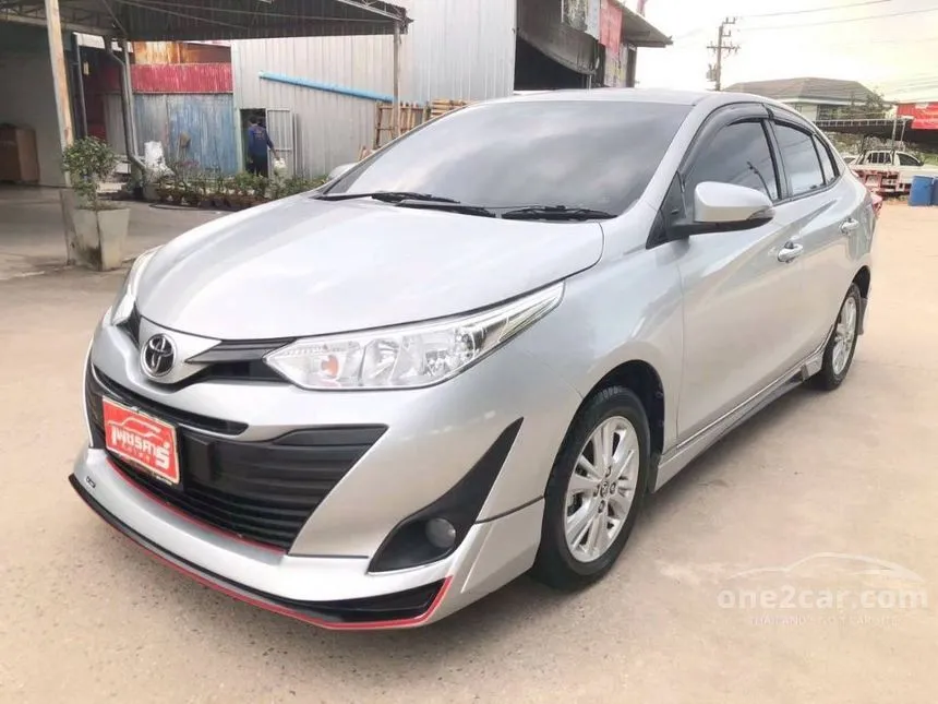 2018 Toyota Yaris Ativ E Sedan
