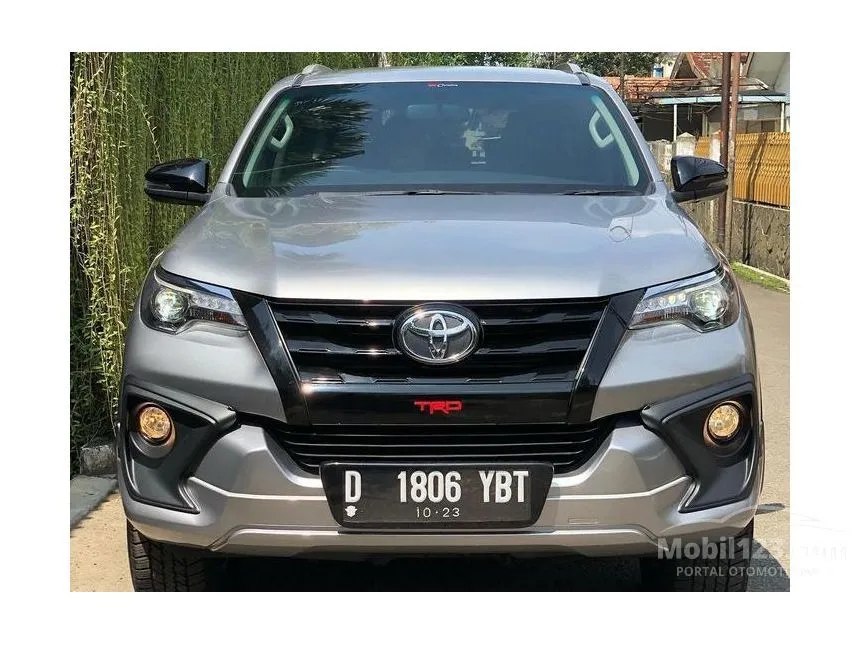 Jual Mobil Toyota Fortuner 2018 TRD 2.4 di Jawa Barat Automatic SUV Silver Rp 455.000.000