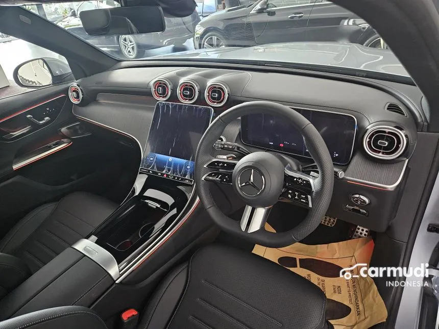 2021 Mercedes-Benz GLC300 AMG Line Coupe