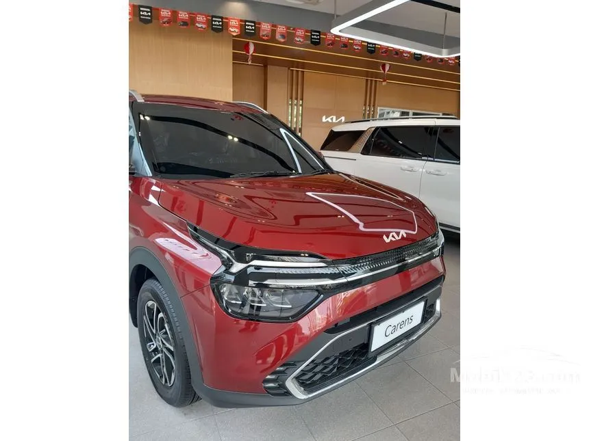 Jual Mobil KIA Carens 2024 Premiere 1.4 di Jawa Barat Automatic MPV Merah Rp 400.000.000