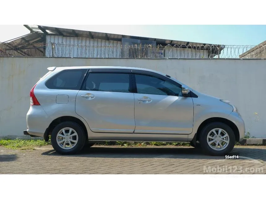 2013 Toyota Avanza G MPV