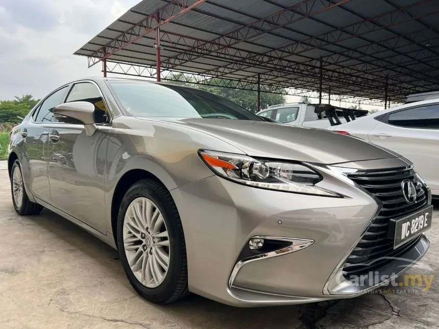2015 Lexus ES 250 Sedan