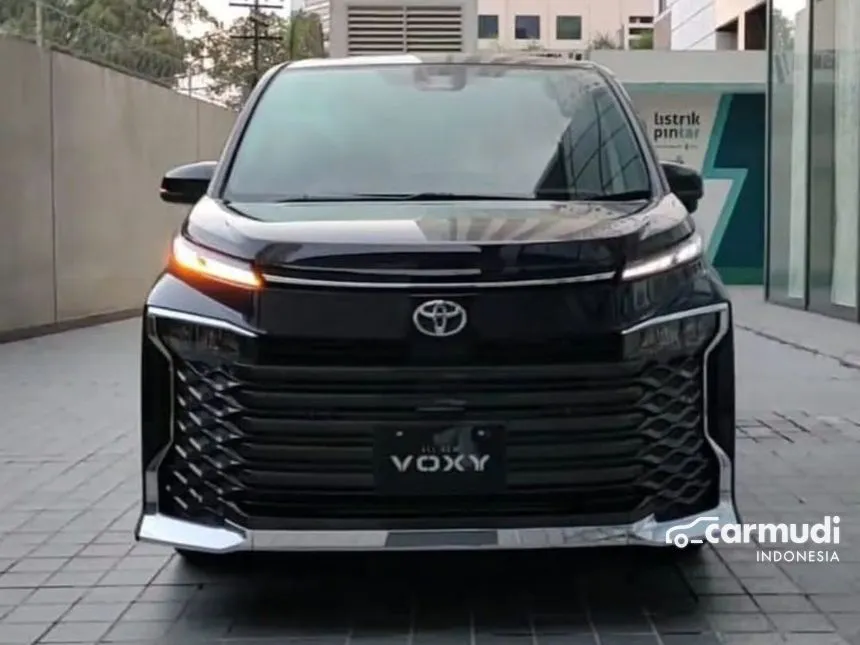 2024 Toyota Voxy Van Wagon