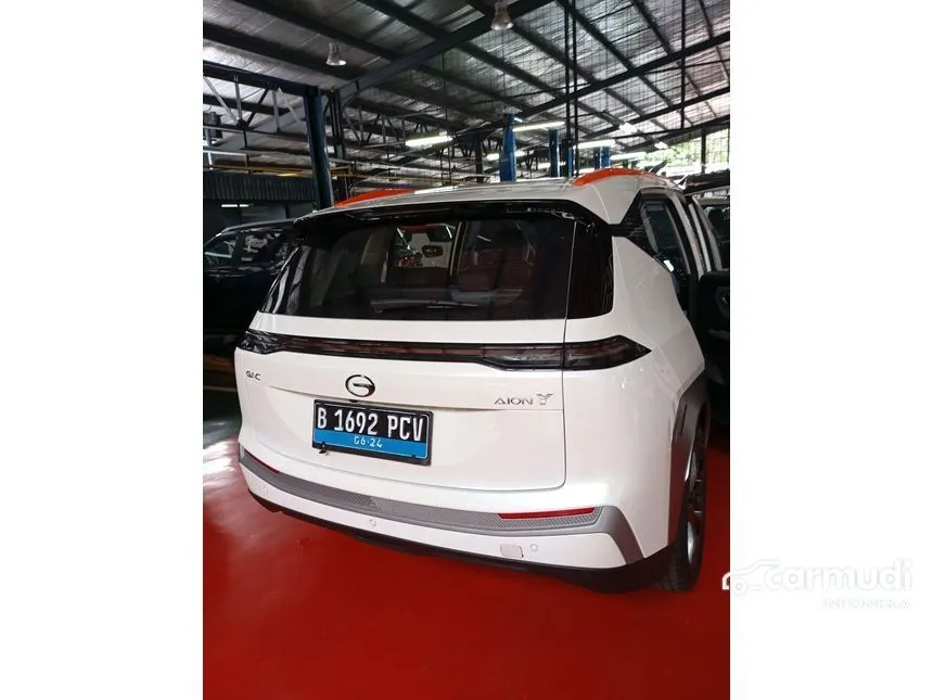 Jual Mobil GAC Aion Y Plus 2024 EV di DKI Jakarta Automatic Wagon Putih Rp 400.000.000