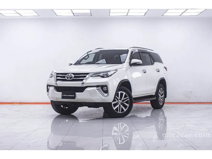 2017 Toyota FORTUNER V SUV