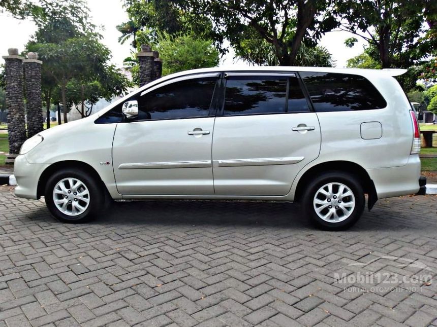 Jual Mobil Toyota Kijang Innova 2010 G 2.5 di Jawa Timur 