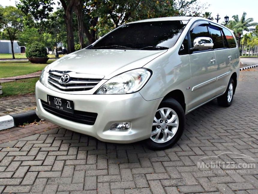 Jual Mobil Toyota Kijang Innova 2010 G 2.5 di Jawa Timur 