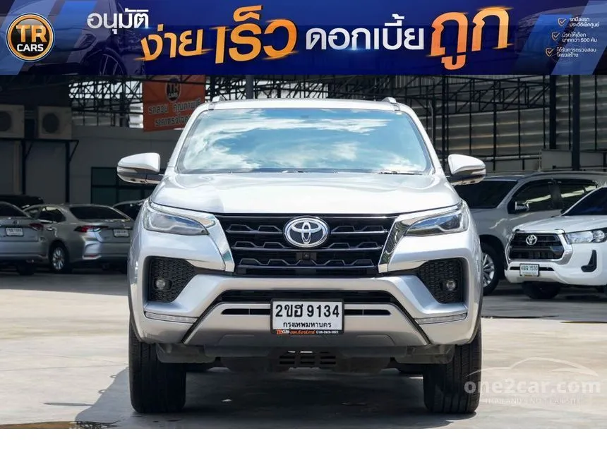 2022 Toyota FORTUNER V SUV