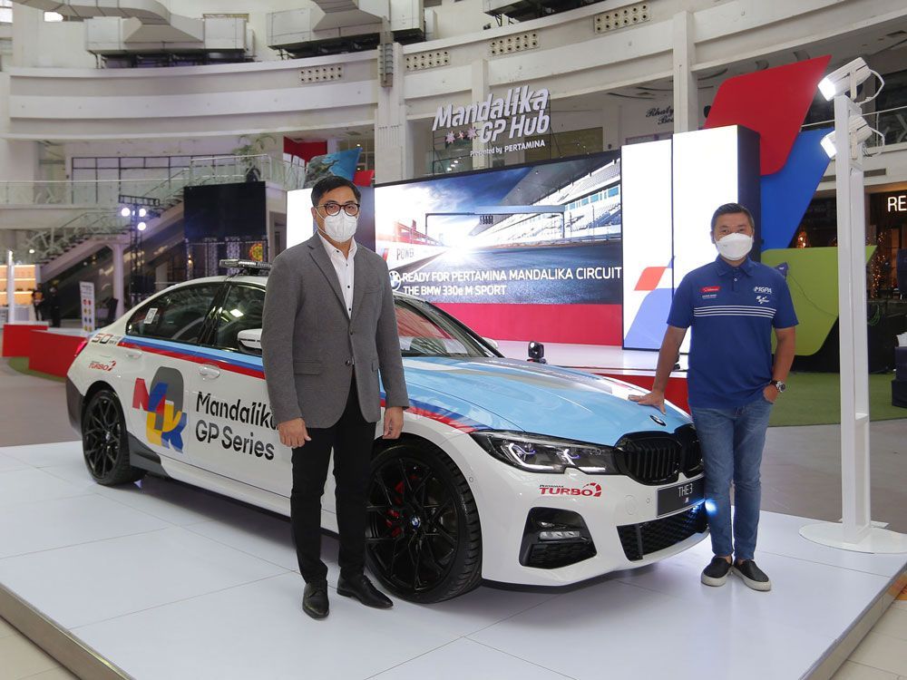 Mobil Listrik BMW Menjadi Safety Car MotoGP 2022 Mandalika