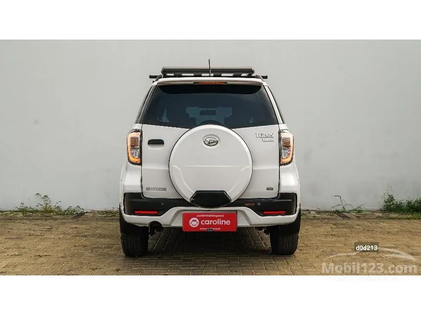 2016 Daihatsu Terios X Extra SUV