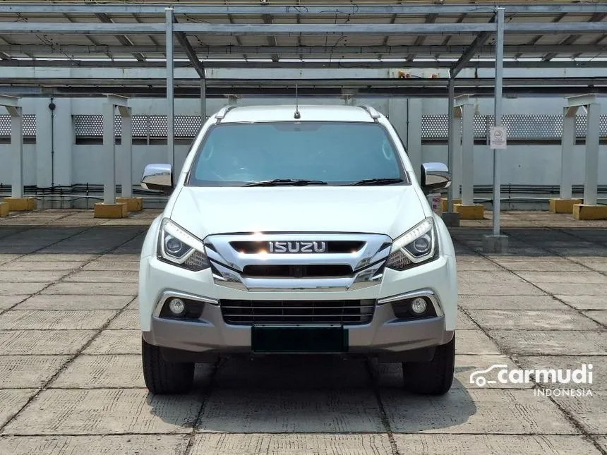 2019 Isuzu MU-X Premiere SUV