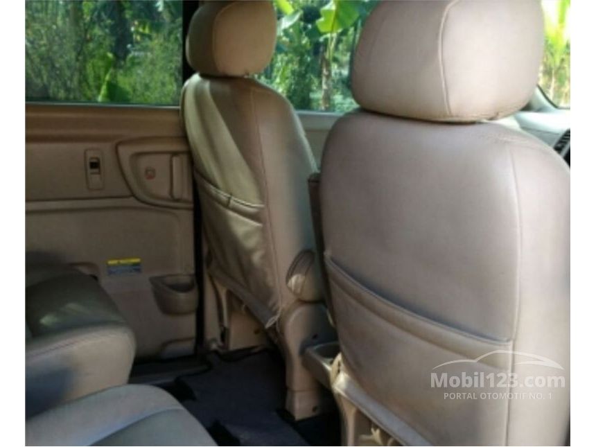 2005 Nissan Serena Comfort Touring MPV