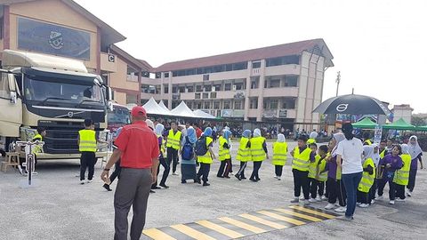 Volvo Trucks Malaysia Continues Push On Safety Campaigns