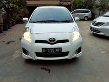 Toyota Yaris 1.5 E Automatic Tahun 2013 Simple, Irit dan White Top Condition