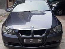 2008 BMW 320i 2.0 2008. Kredit Ringan