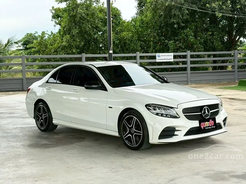2021 Mercedes-Benz C300 e AMG Sport Sedan