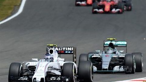 Sempat Tercecer, Hamilton Amankan Kemenangan di GP F1 Inggris