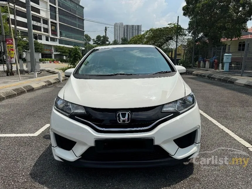 2015 Honda Jazz E i-VTEC Hatchback