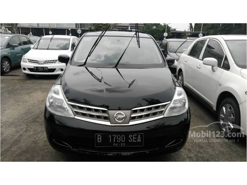 Jual Mobil Nissan Latio 2010 1.5 Manual 1.5 di DKI Jakarta 