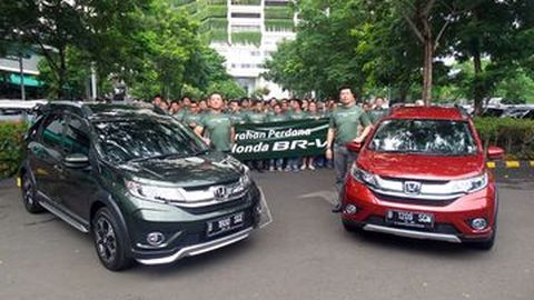 Honda BR-V Mulai Masuk Garasi