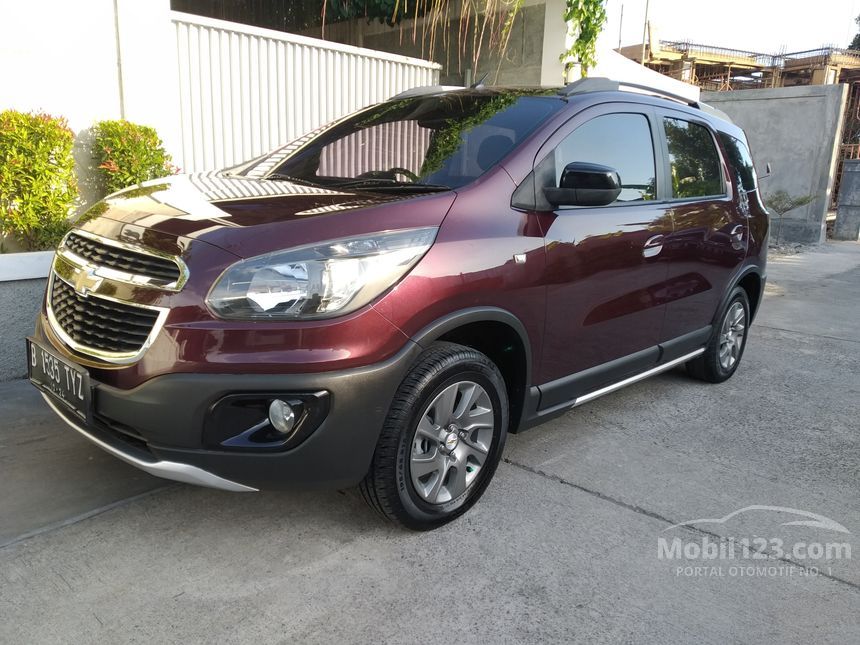 Jual Mobil  Chevrolet  Spin  2014 ACTIV  1 5 di Yogyakarta 