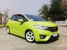 2015 Honda Jazz 1.5 (ปี 14-18) SV+ i-VTEC Hatchback AT