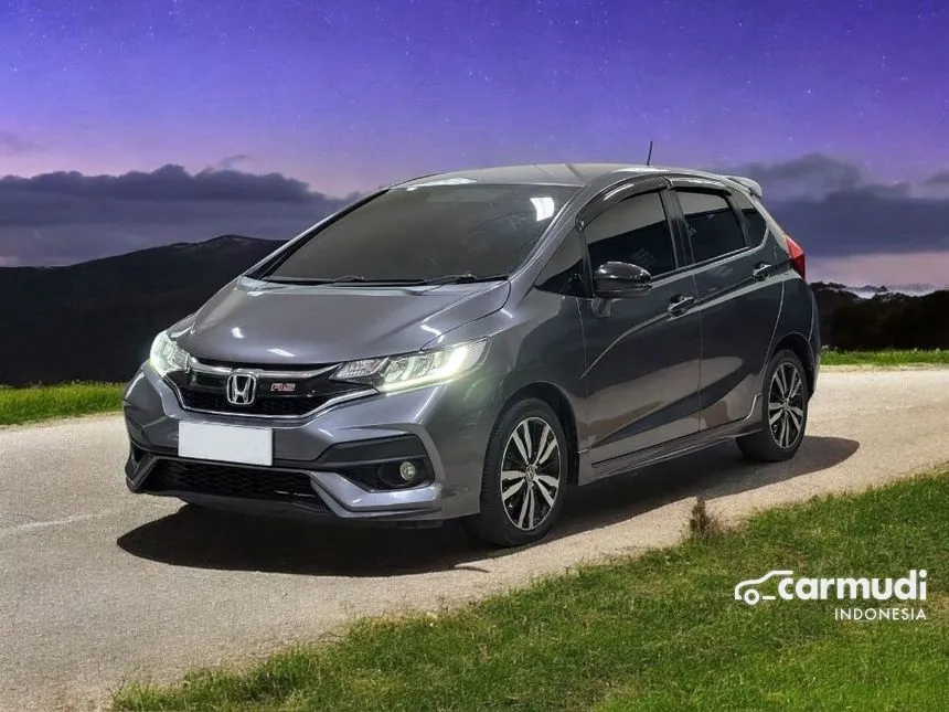 Jual Mobil Honda Jazz 2018 RS 1.5 di Jawa Timur Automatic Hatchback Abu