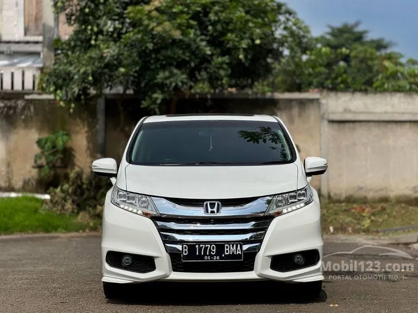Jual Mobil Honda Odyssey 2014 Prestige 2.4 di DKI Jakarta Automatic MPV Putih Rp 250.000.000