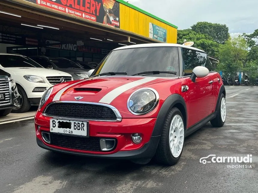 2013 MINI Cooper S 3 Door Hatchback