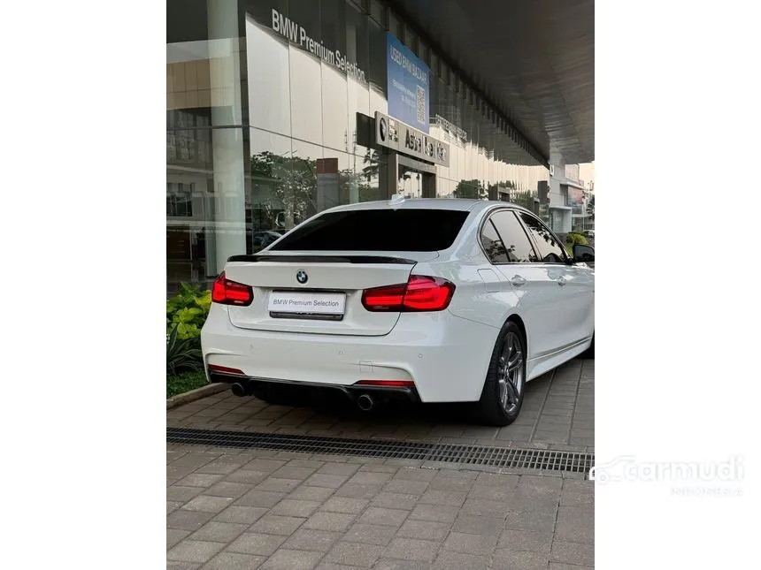 2018 BMW 330i M Sport Sedan