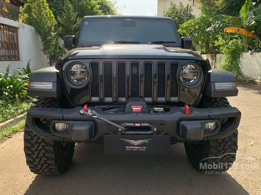 Jual Mobil Jeep Wrangler 2021 Rubicon Unlimited Panoramic Roof 2.0 di DKI Jakarta Automatic SUV Hitam Rp 1.795.000.000