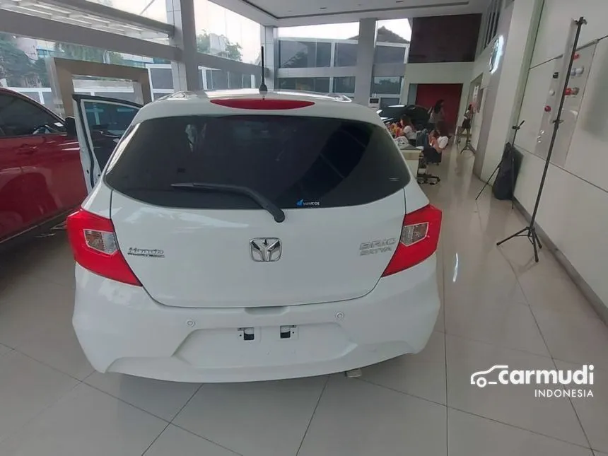 2024 Honda Brio E Satya Hatchback