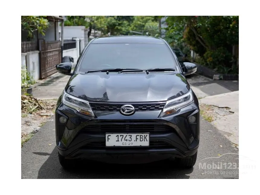 Jual Mobil Daihatsu Terios 2023 X 1.5 di Jawa Barat Automatic SUV Hitam Rp 208.000.000