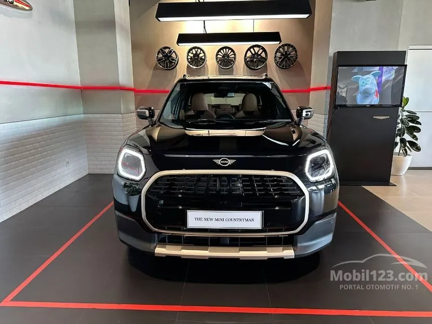 Jual Mobil MINI Countryman 2024 Cooper 1.5 di DKI Jakarta Automatic SUV Hitam Rp 1.214.000.000