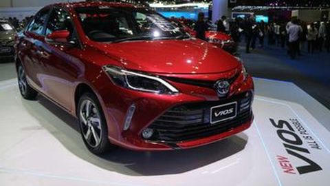 Toyota Vios Facelift Goda Pengunjung Bangkok International Motor Show 2017