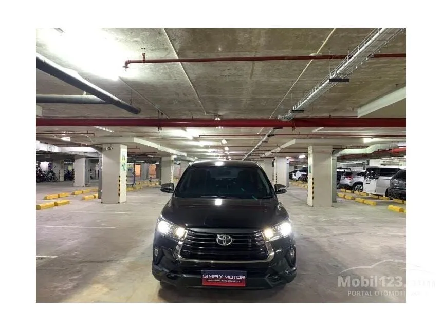 Jual Mobil Toyota Innova Venturer 2021 2.0 di DKI Jakarta Automatic Wagon Hitam Rp 397.000.000