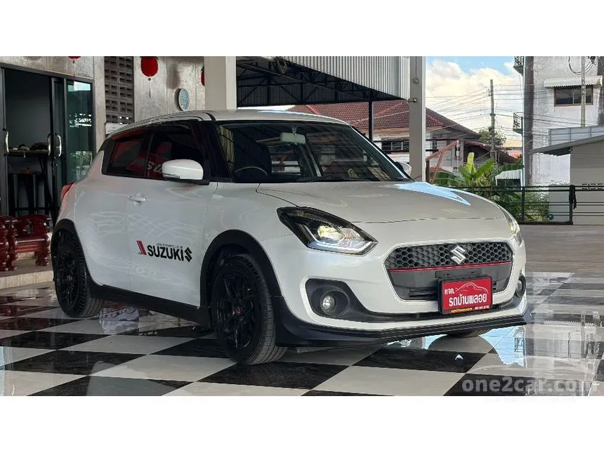 2018 Suzuki SWIFT GLX Hatchback