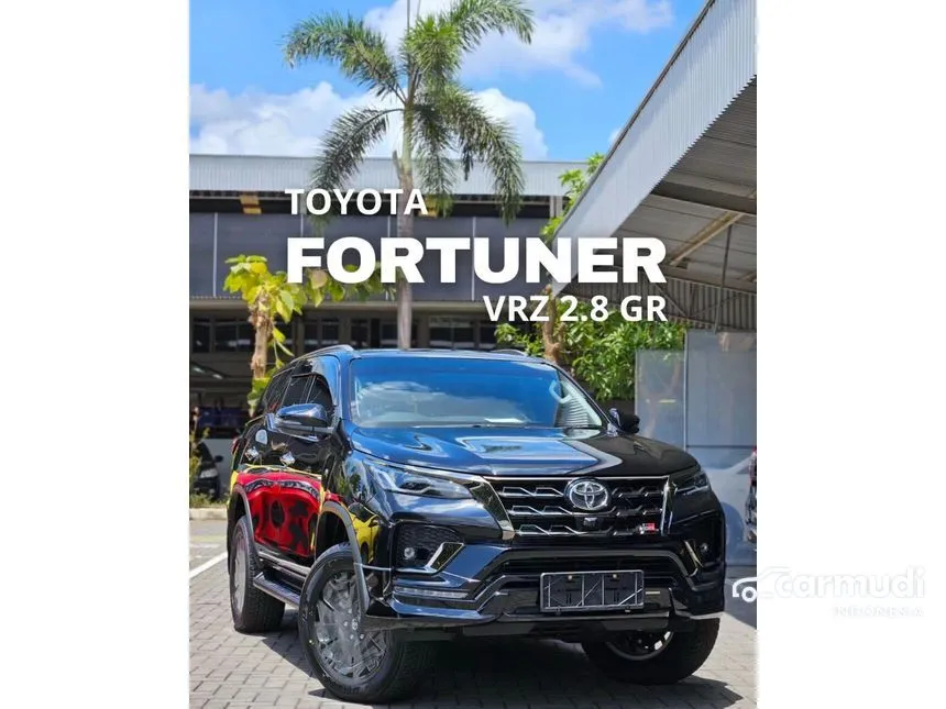 Jual Mobil Toyota Fortuner 2024 GR Sport 2.8 di Jawa Barat Automatic SUV Hitam Rp 581.700.000