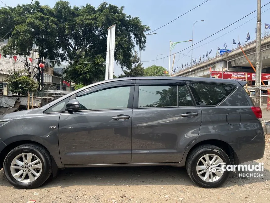 2019 Toyota Kijang Innova V MPV