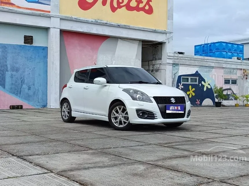 Jual Mobil Suzuki Swift 2014 SPORT 1.6 di DKI Jakarta Automatic Hatchback Putih Rp 220.000.000