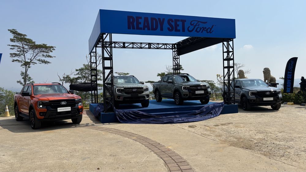 Ford Hadirkan Ranger dan Everest Premium di Indonesia, Performa Mesin V6 600 Nm Siap Taklukkan Bukit!