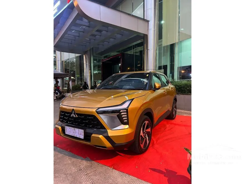 Jual Mobil Mitsubishi XFORCE 2024 Ultimate 1.5 di Jawa Barat Automatic Wagon Kuning Rp 340.900.000