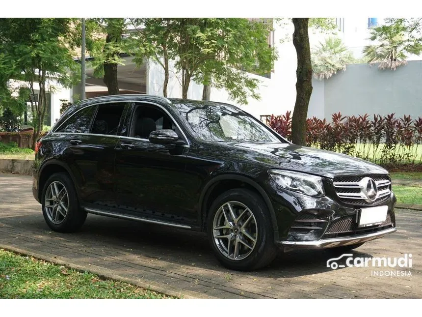 2018 Mercedes-Benz GLC200 AMG SUV